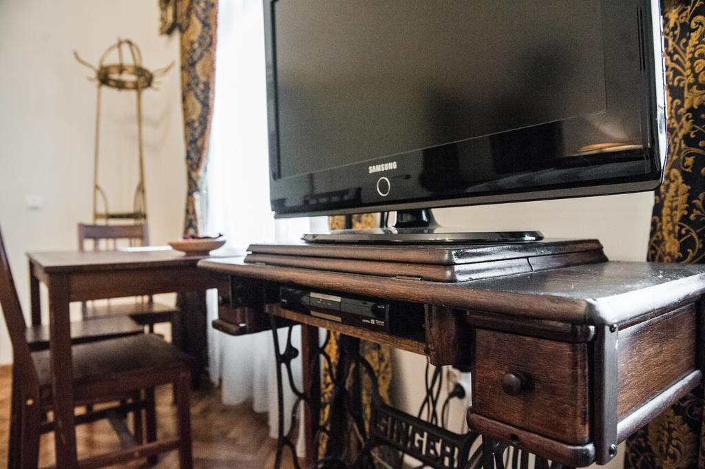 Brukenthal Central Apartments シビウ 部屋 写真